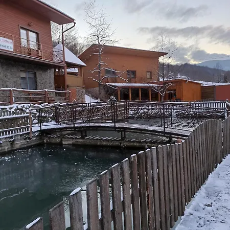 Садиба У Льотчика Polyana  Exterior photo