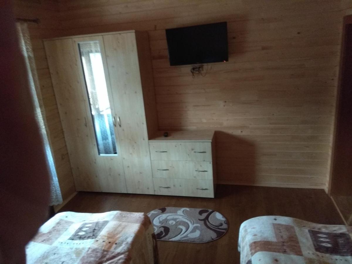 Вілла у льотчика Поляна